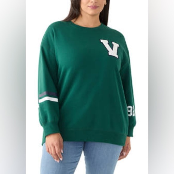 NWT Oak & Trellis Woman’s XS Green Oversized Long Sleeve Embroidered SweatShirt - Picture 1 of 11